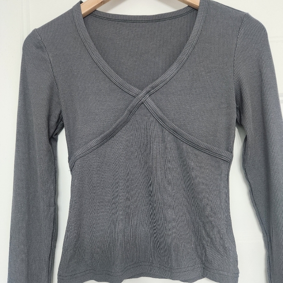 11- NWT Commense Classic V-Neck Long Sleeve Shirt Small - Picture 6 of 8